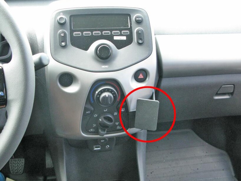 Brodit ProClip Toyota AYGO
