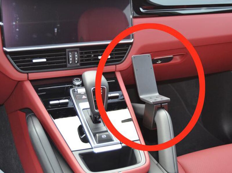 Brodit ProClip Porsche Cayenne