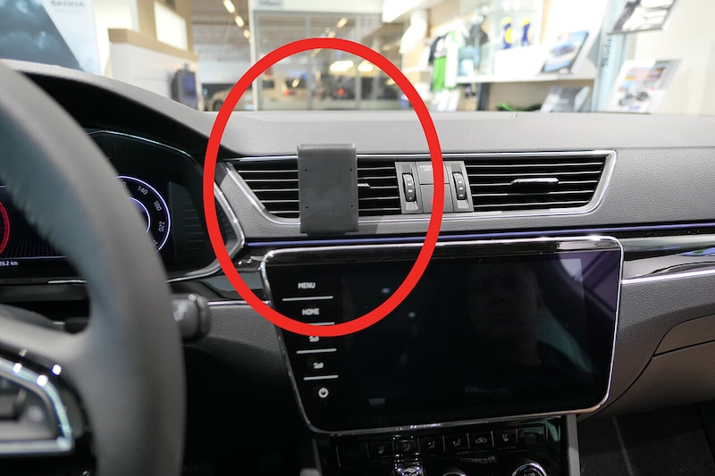 Brodit ProClip Skoda Superb
