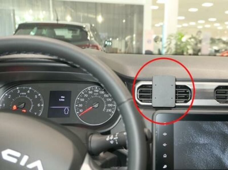 Brodit ProClip Dacia Duster