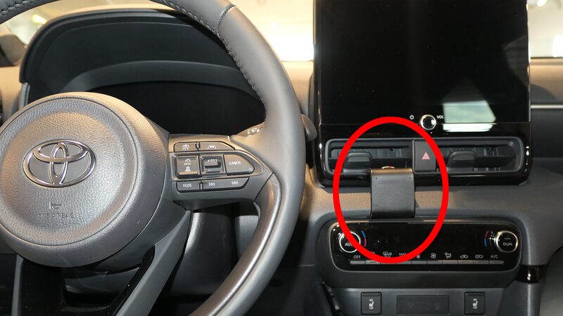 Brodit ProClip Toyota Yaris