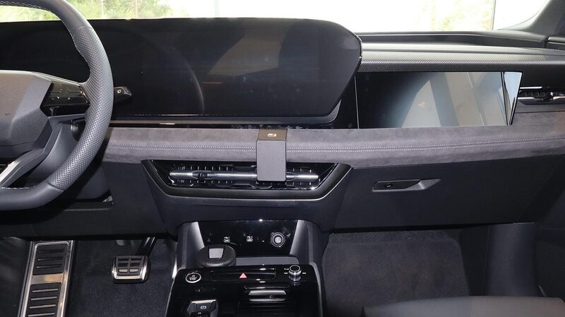 Brodit ProClip Audi Q6 2025-