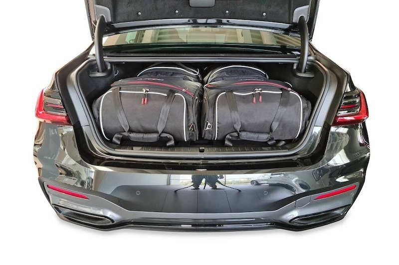 KJUST Bilväskor till BMW 7L HEV 2015-2022