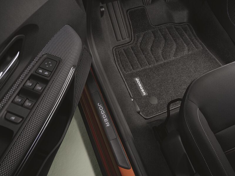 Dacia Original Instegslister