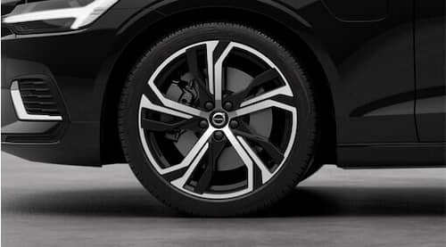 Volvo Original 19'' 5-Triple Spoke Black Diamond Cut