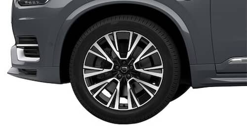Volvo Original 20'' 5-Multi Spoke Black Diamond Cut