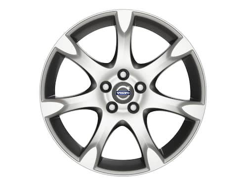 Volvo Original Fortuna 8 x 18"