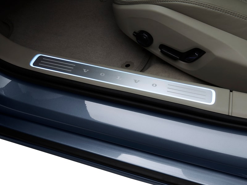 Volvo Original Instegslist, belyst