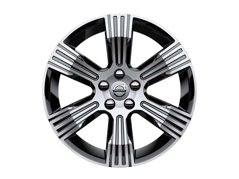 Volvo Original 18" 6-Spoke Black Diamond Cut