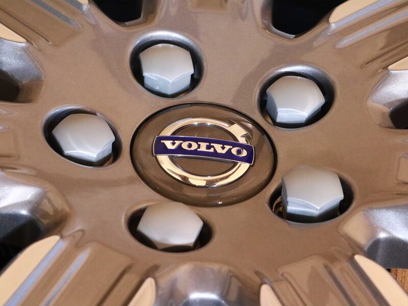 Volvo Original Hjulmutterkåpor Låsbar Mutter