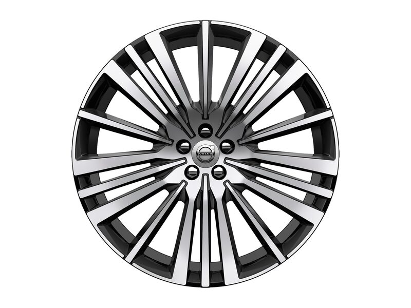 Volvo Original 22" 20-Spoke Black Diamond Cut