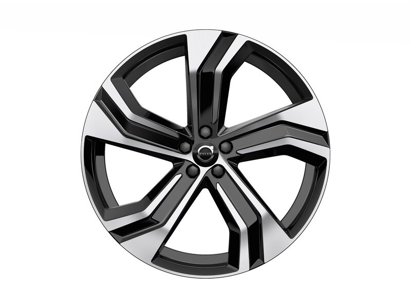 Volvo Original 22" 5-Double Spoke Black Diamond Cut