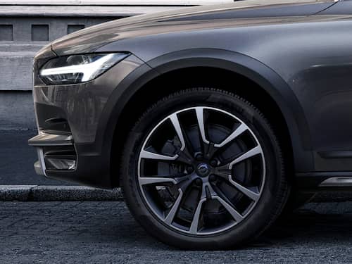 Volvo Original 5-Double Spoke Matt Black Diamond Cut