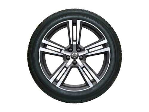 Volvo Original 5-Double Spoke Tech Black Diamond Cut